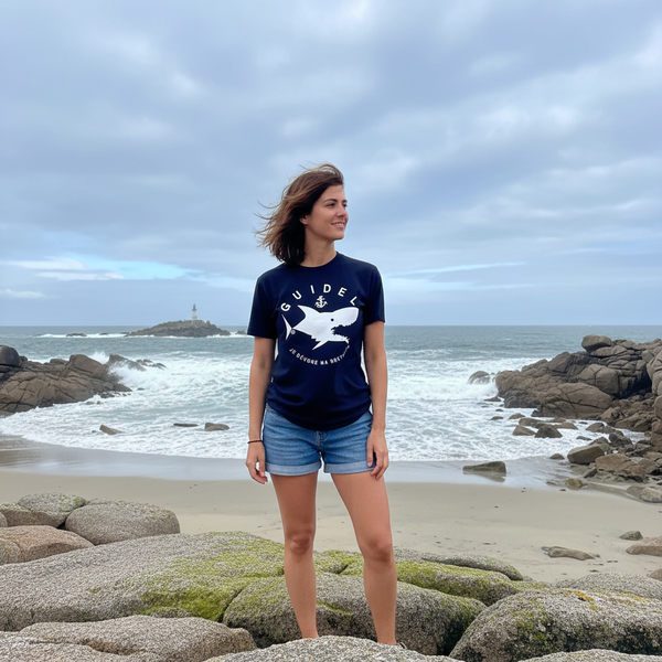 T-shirt femme col V Requin ville